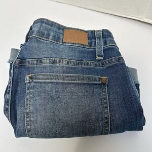 Judy Blue‎ Mid-Rise Cuffed Raw Hem Denim Jean Shorts Size 27 Style #1534
